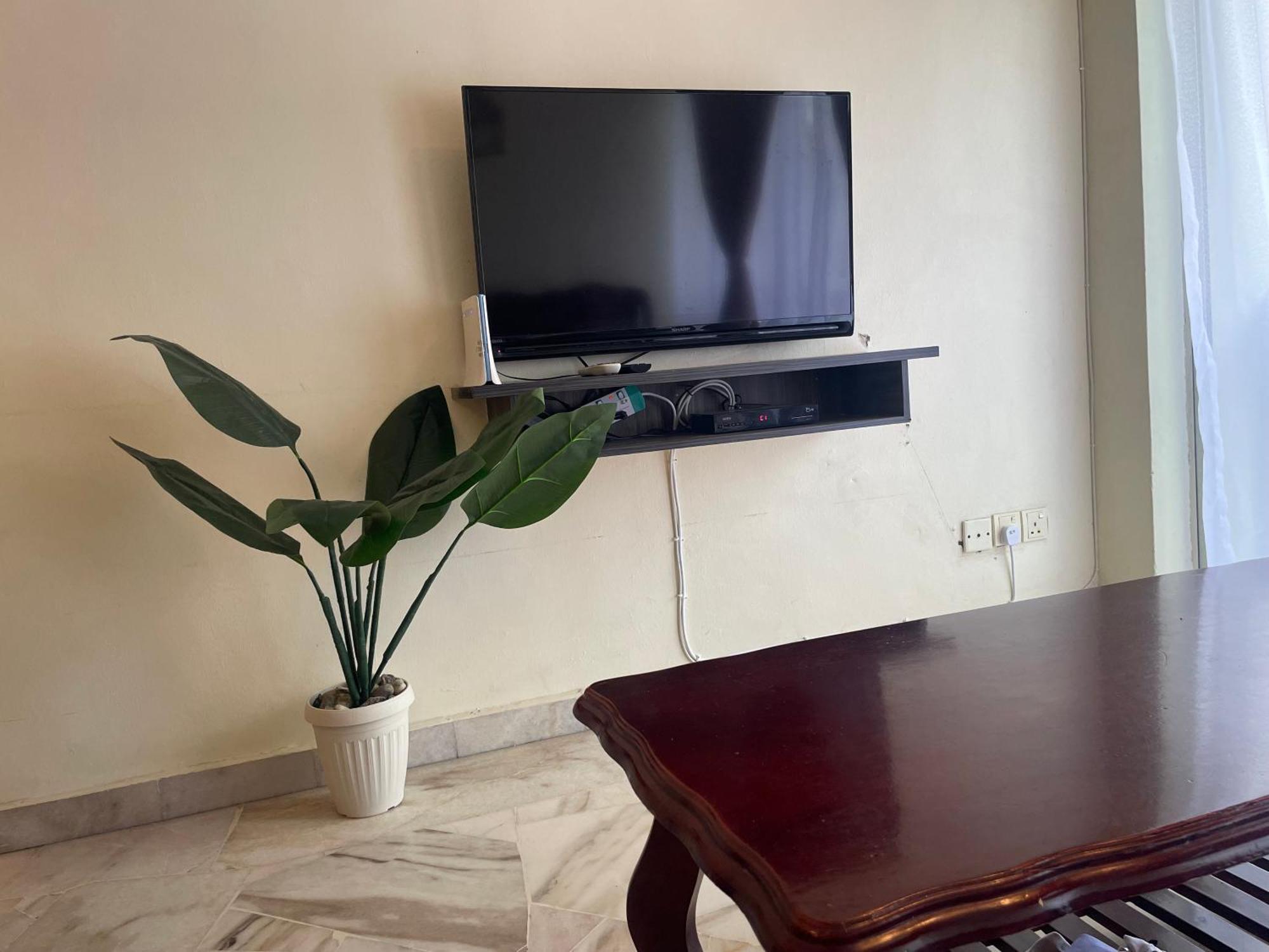 12pax Seaside 3r3b,wifi,beach,pool,bbq Apartment Port Dickson