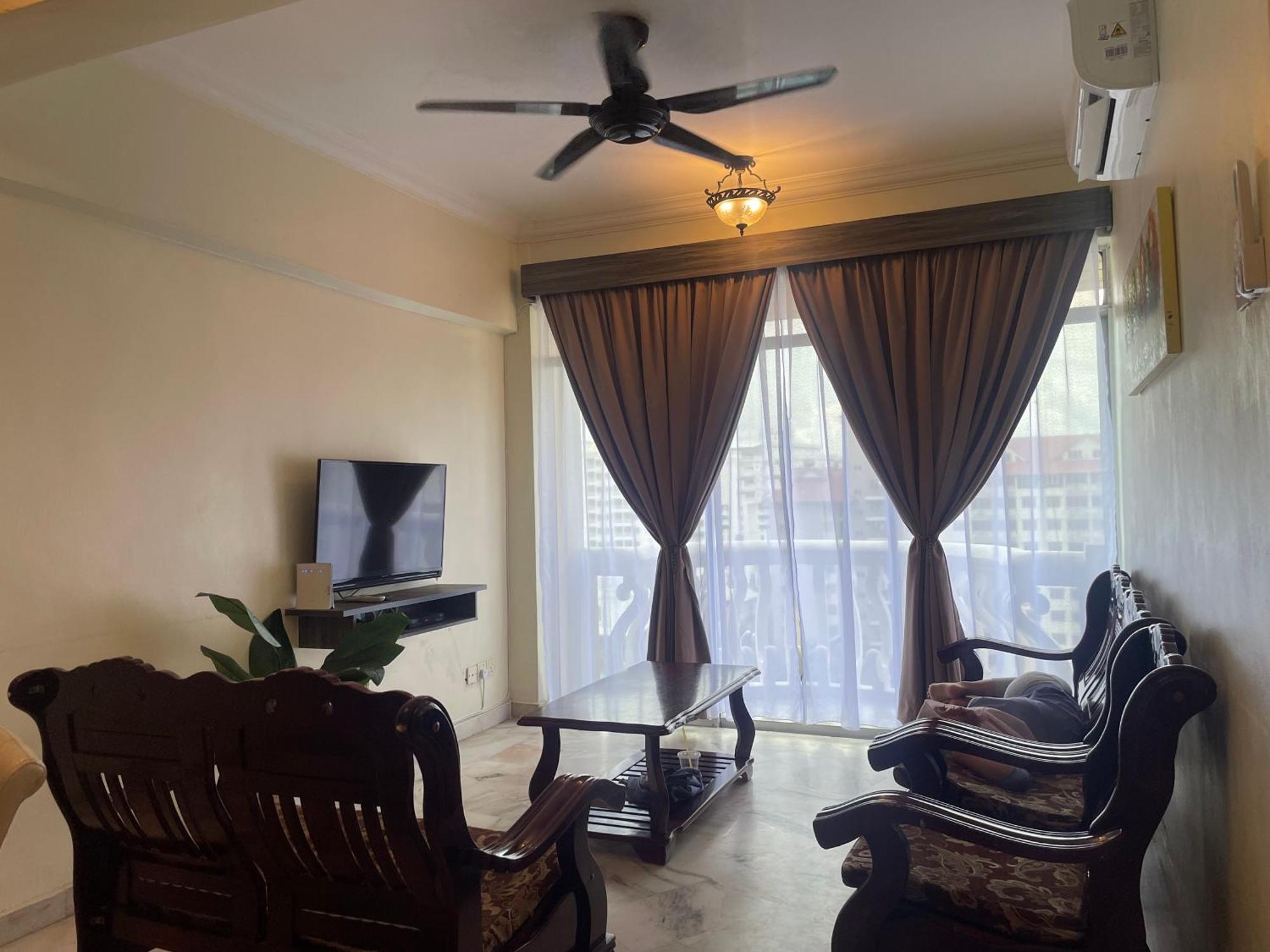 12pax Seaside 3r3b,wifi,beach,pool,bbq Apartment
